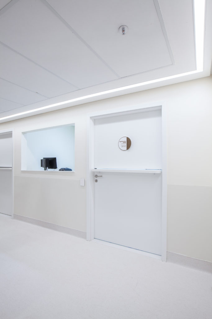 Porta de Guichê Airo